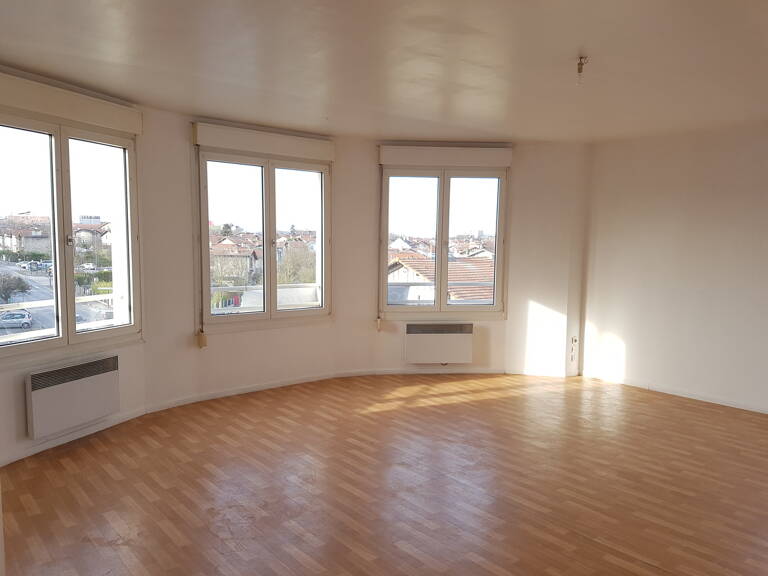 Appartement + Garage — photo 1