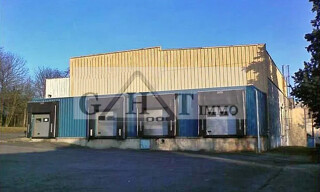 Local industriel  1174 m² à louer à Orsay (91400)