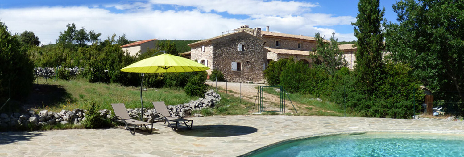 Maison 15 Pièces 552 m² à vendre à Banon (04150)