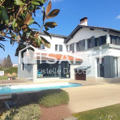 Maison 7 pièces 370000 €