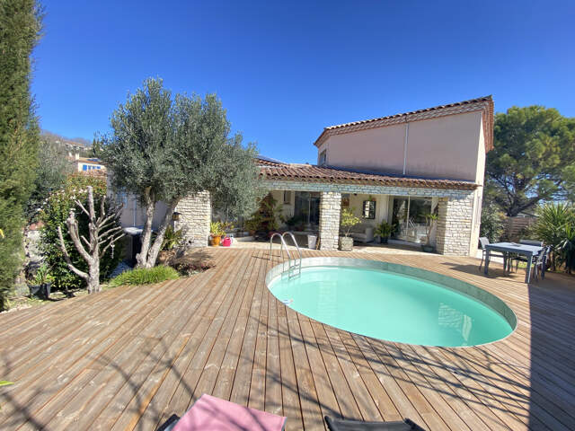 TEYRAN - villa 140 m2 - 5 pièces — photo du bien