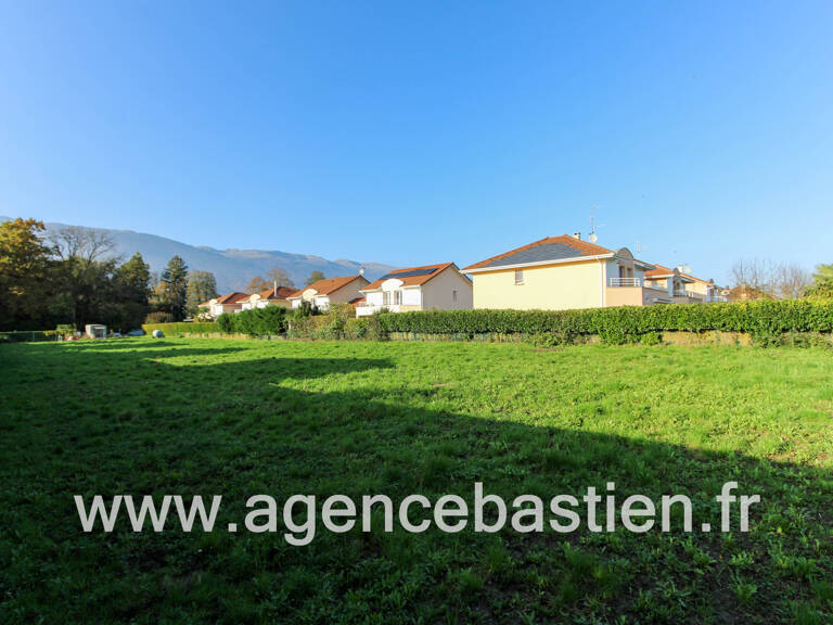 VENTE - TERRAIN EN EXCLUSIVITE - ST GENIS POUILLY — photo 1