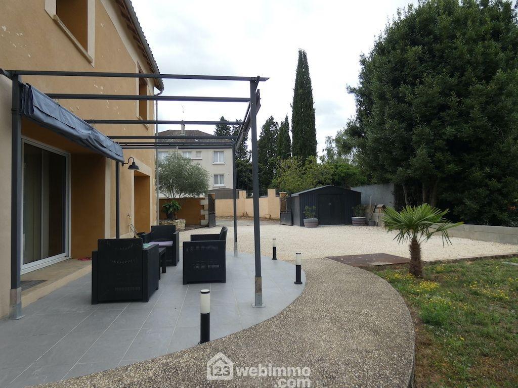 Photo Maison - 200m² - Châtellerault image 3/4