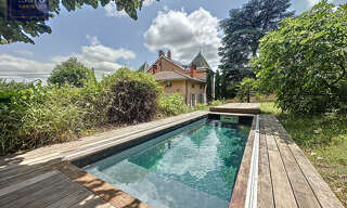 Maison 8 Pièces 314 m² à vendre à Saint-Genis-Laval (69230)