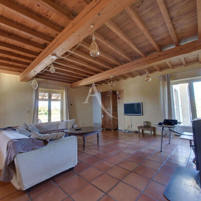 Maison 7 pièces 400000 €