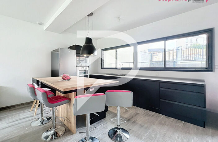 NANTERRE- Maison de 130m² avec 5 pièces - Jardin — photo 3