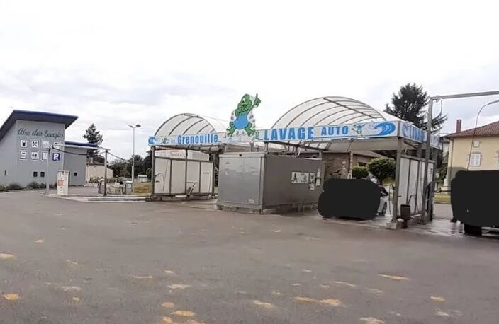 Espace Commercial à Vendre à Châlus — photo 4