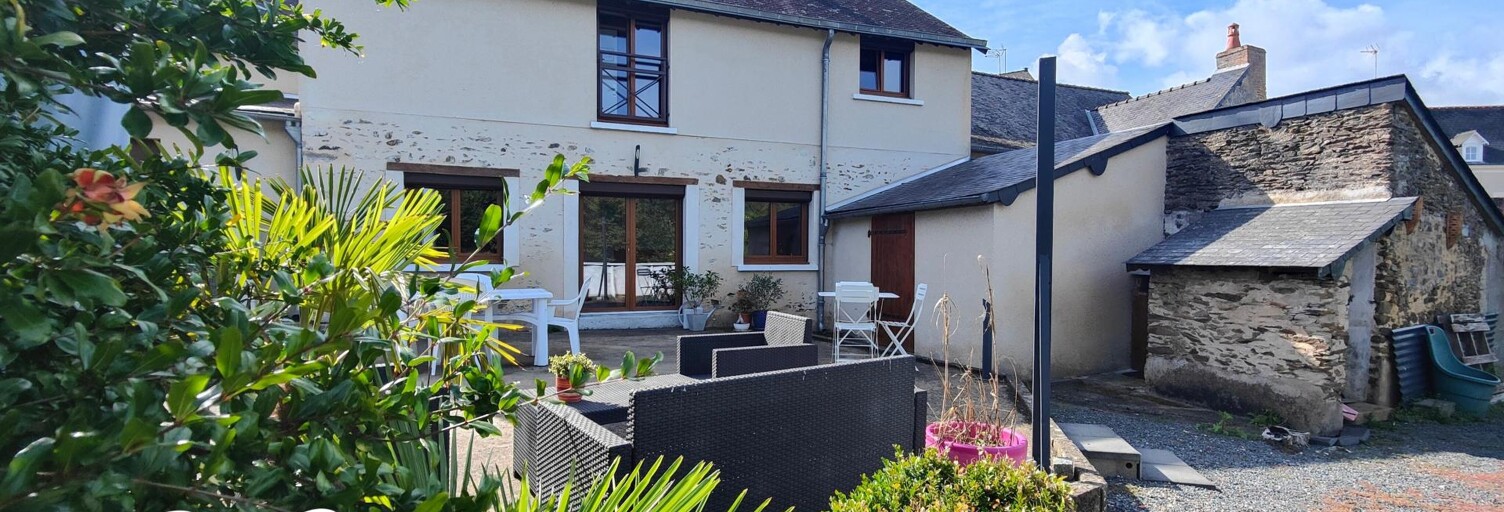 Maison 8 Pièces 180 m² à vendre à Miré (49330)