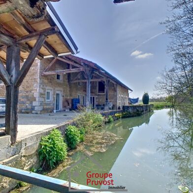 Maison 7 pièces 749000 €