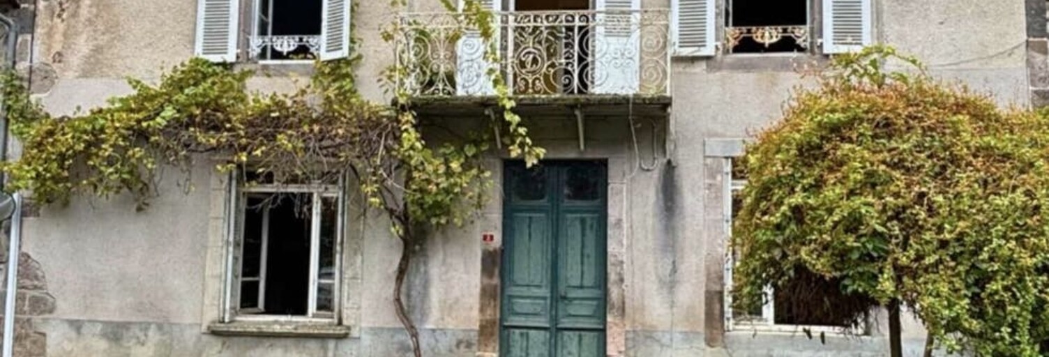 Maison 6 Pièces 303 m² à vendre à Marmanhac (15250)