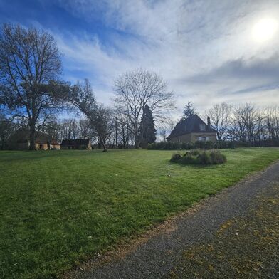 Maison 9 pièces 621000 €