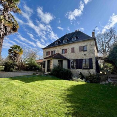 Maison 9 pièces 275000 €