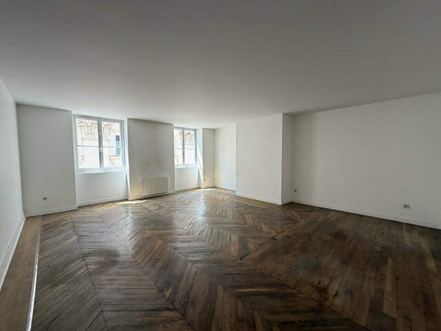 BUREAUX à LOUER — photo du bien