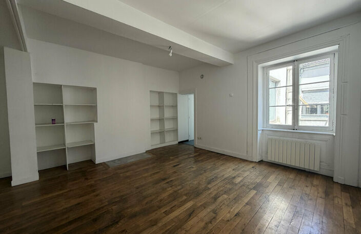 BUREAUX à LOUER — photo 3