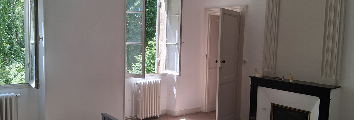 Maison 10 Pièces 381 m² à vendre à Vertheuil (33180)