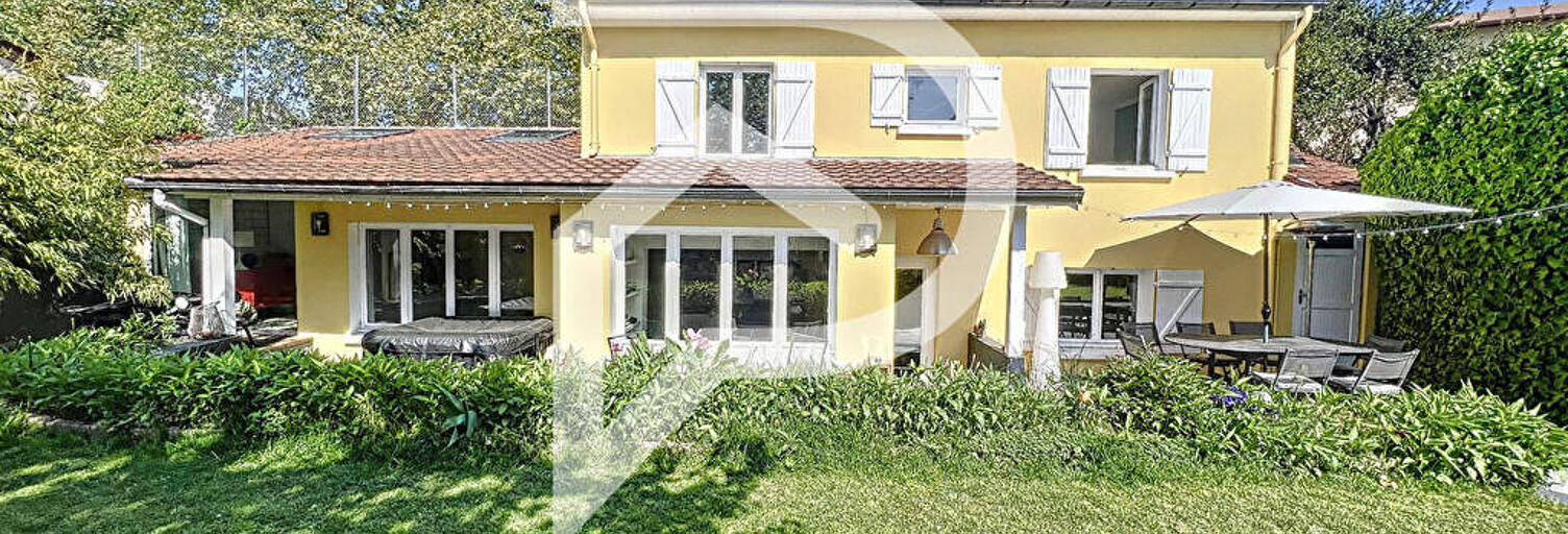 Maison 5 Pièces 87 m² à vendre à Nanterre (92000)