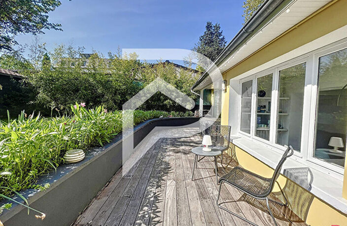 NANTERRE/Limitrophe Puteaux Charmante Maison de 5 pièces — photo 2