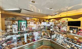 Commerce 9 Pièces 255 m² à vendre à Niort (79000)