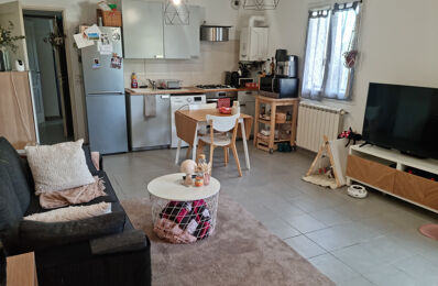 location appartement 561 € CC /mois à proximité de Pertuis (84120)