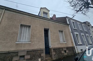 location maison 2 200 € CC /mois à proximité de Saint-Sébastien-sur-Loire (44230)