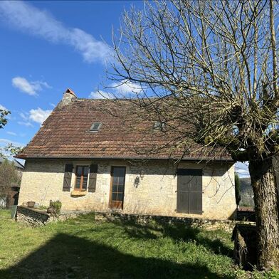 Maison 5 pièces 77350 €