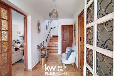 Maison 5 pièces 499200 €