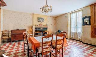 Maison 8 Pièces 230 m² à vendre à Baurech (33880)