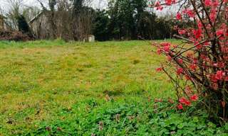 Terrain  661 m² à vendre à Saint-Nauphary (82370)