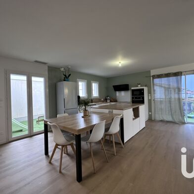 Maison 5 pièces 364300 €