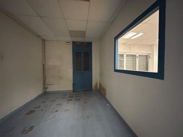 local 100 m2 PERPINAN — photo du bien