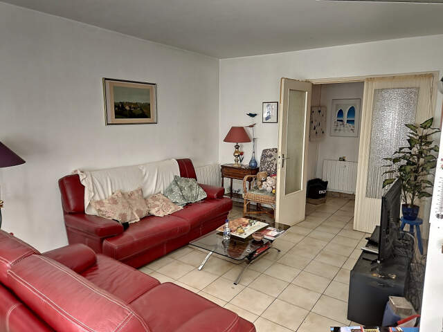 Béziers, dans résidence appartement T4 avec garage — photo du bien
