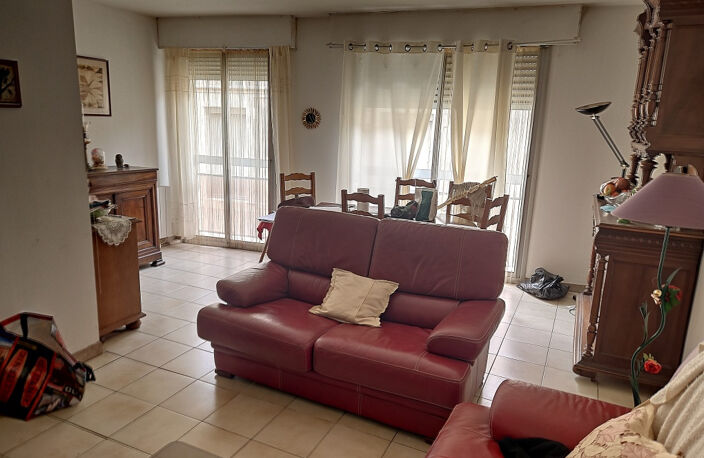 Béziers, dans résidence appartement T4 avec garage — photo 2