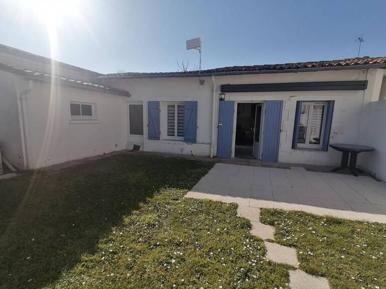 Maison Plain-Pied - Jardinet clos - Stationnement — photo 1
