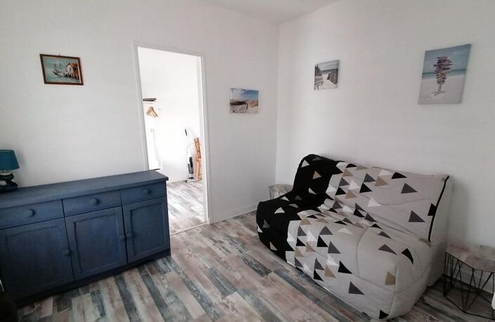 Maison Plain-Pied - Jardinet clos - Stationnement — photo 4