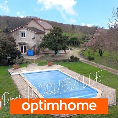 Maison 5 pièces 599000 €