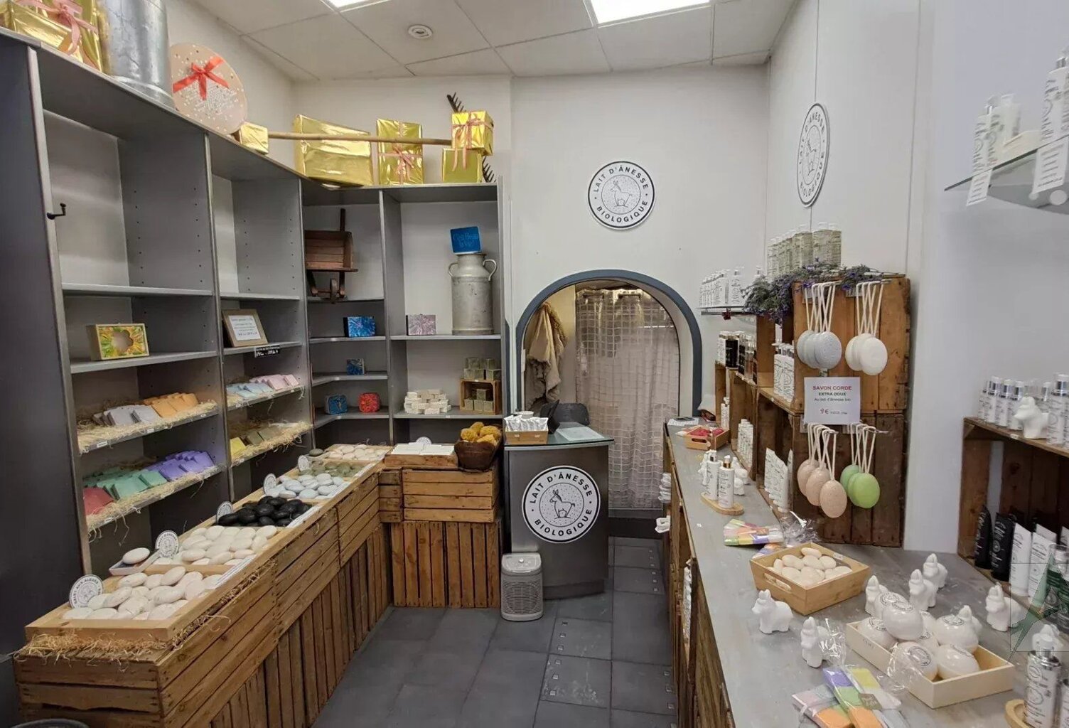 Chambery - Local Commercial - Droit Au Bail — photo 1