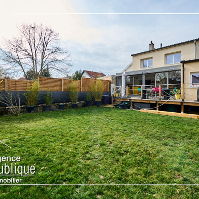 Maison 9 pièces 750000 €