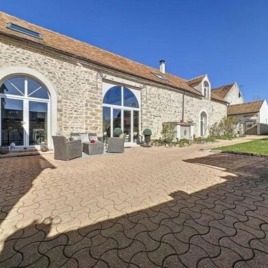 Maison 8 pièces 575000 €