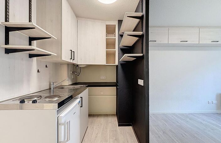 Appartement À Louer — photo 2