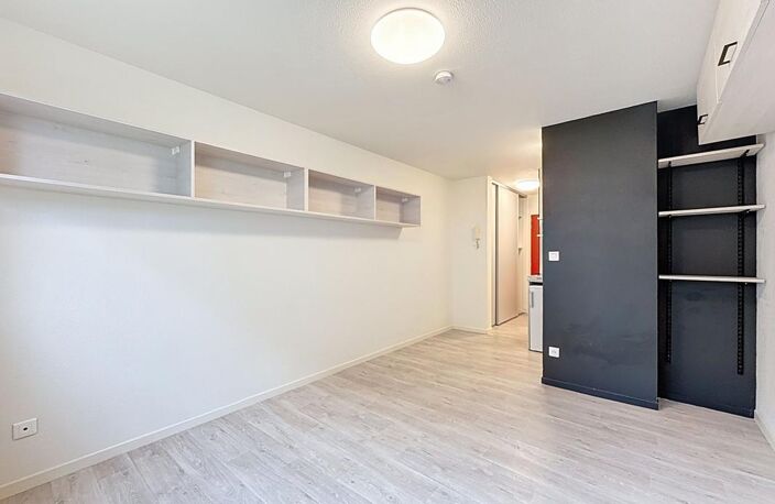 Appartement À Louer — photo 3