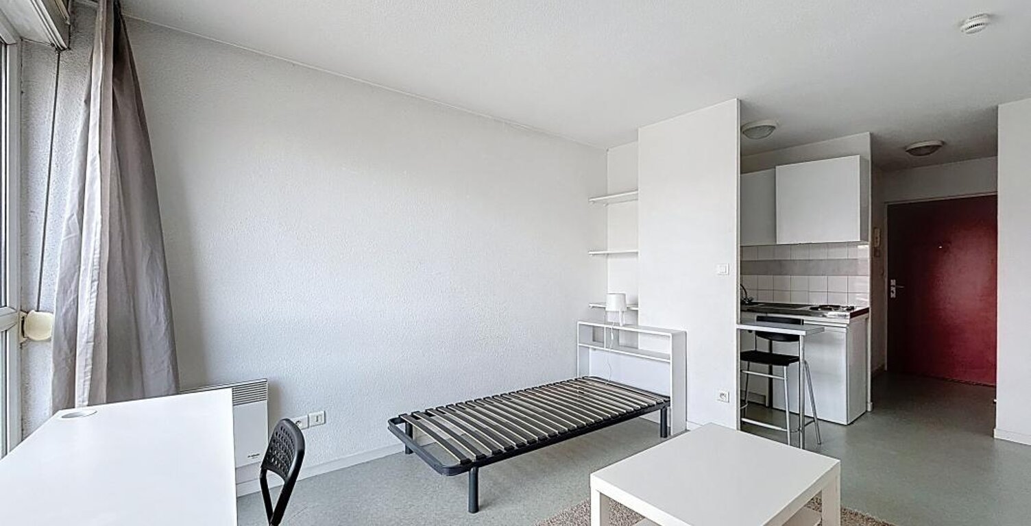 Appartement À Louer — photo 1