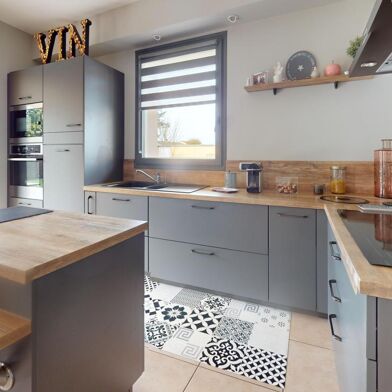 Maison 5 pièces 724240 €