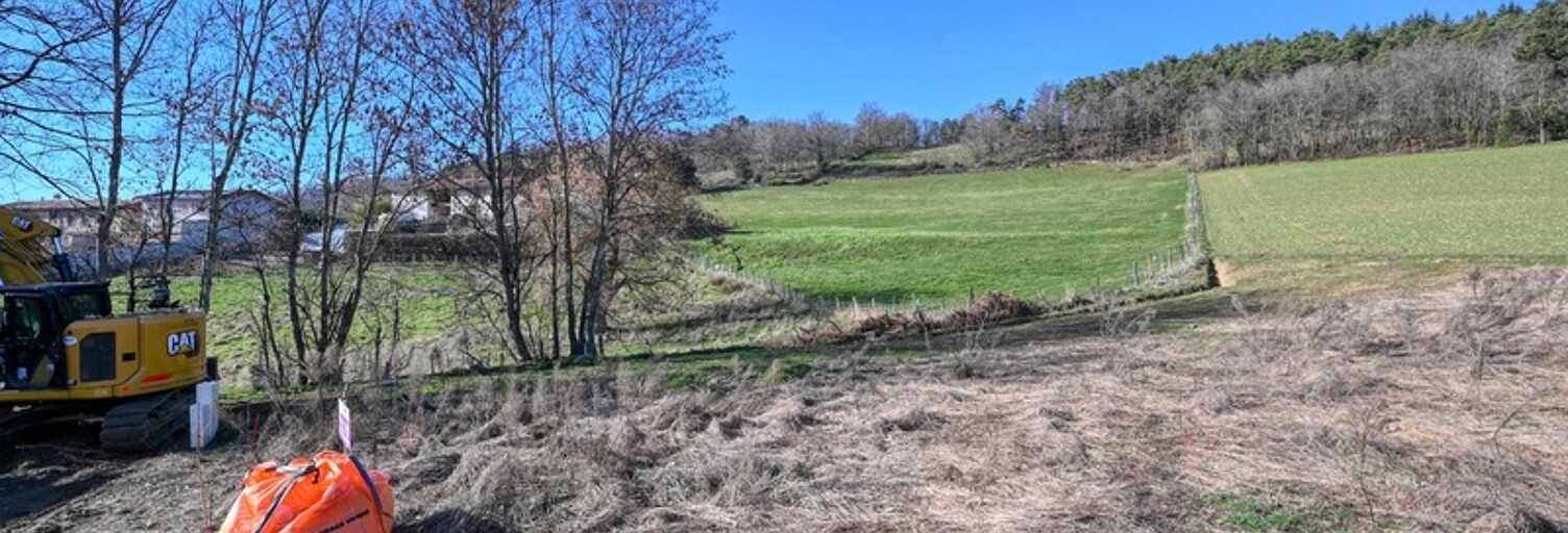 Terrain  807 m² à vendre à Pomeys (69590)
