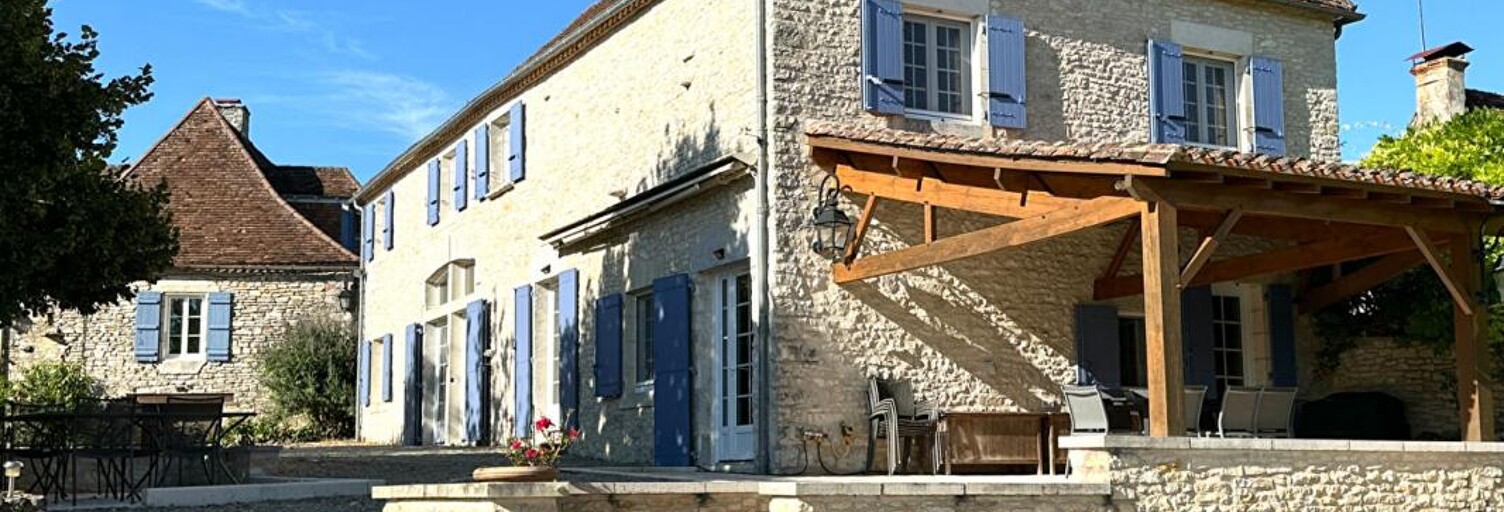 Maison 13 Pièces 345 m² à vendre à Tourtoirac (24390)