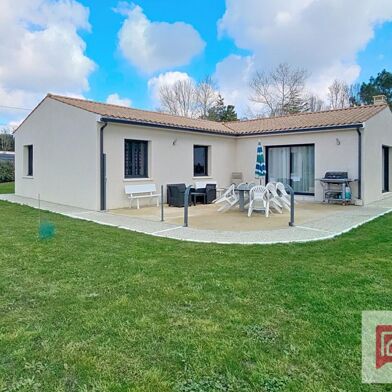 Maison 5 pièces 499200 €