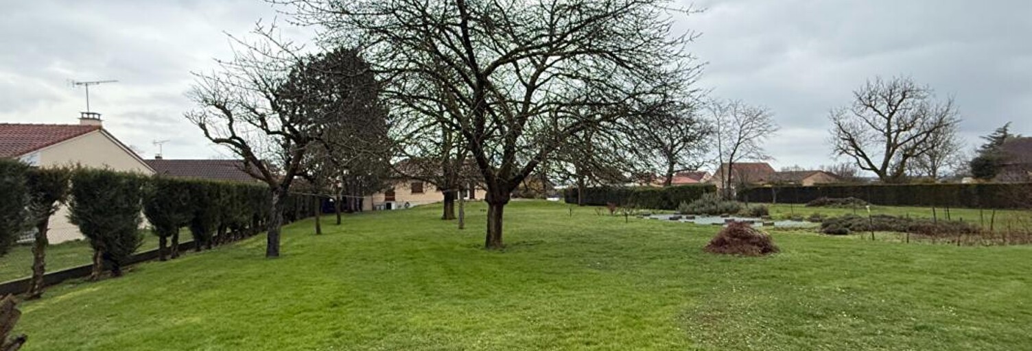 Terrain  1014 m² à vendre à Effiat (63260)