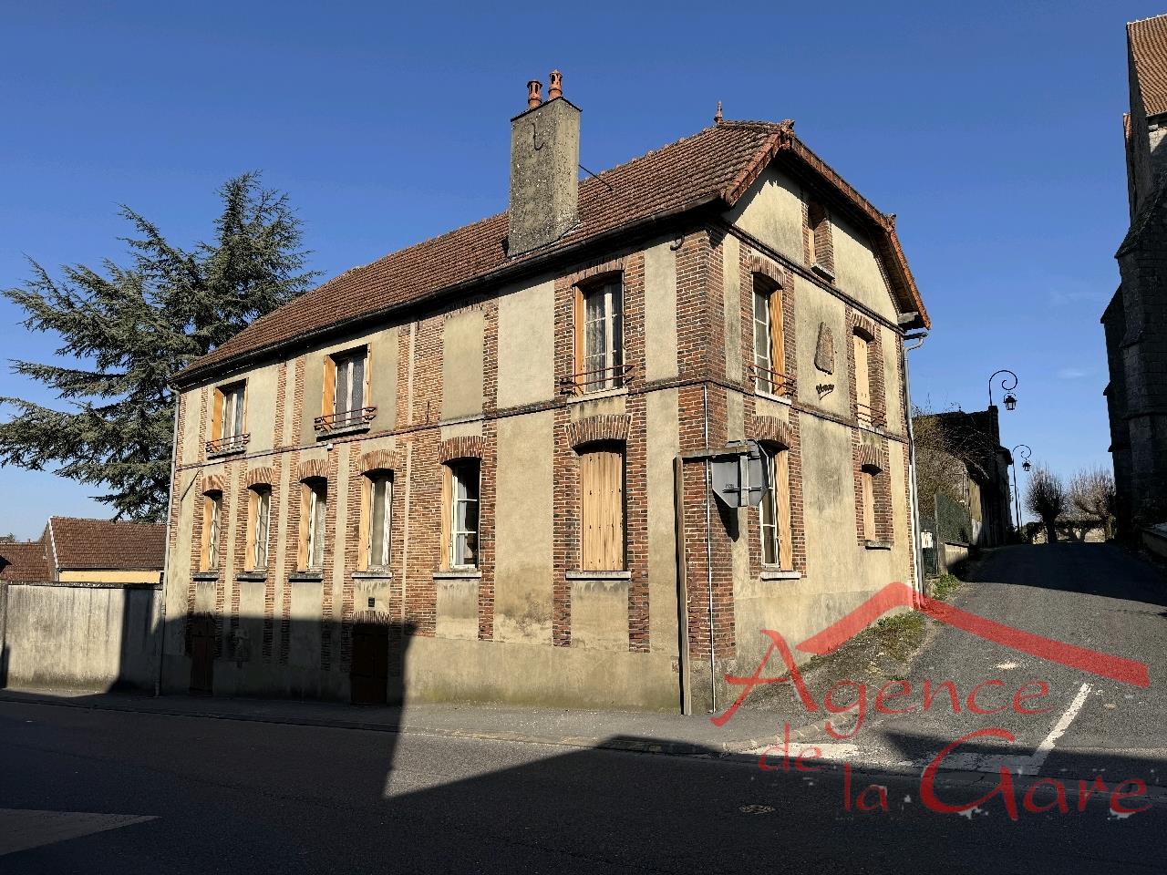 Maison de Village   T7 à vendre Sézanne 51120