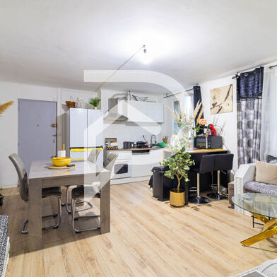 Appartement 4 pièces 115000 €