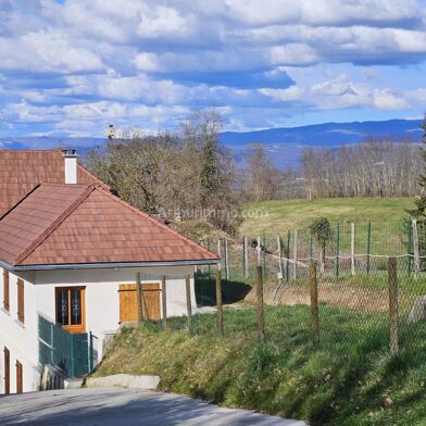 Maison 6 pièces 240000 €