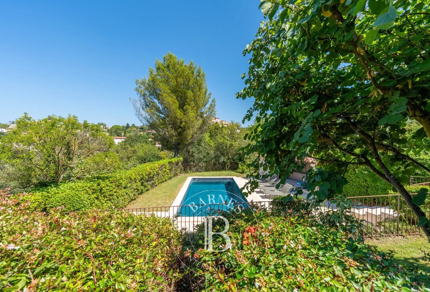 CABRIES - VILLA 200m²  - 4 CHAMBRES - JARDIN 2000m²  - PISCINE - — photo 1